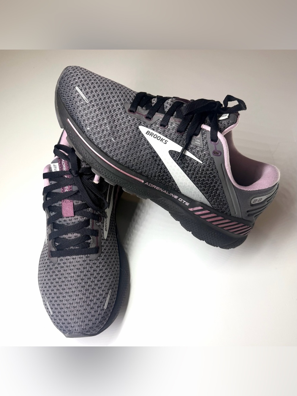 Brooks Adrenaline GTS Women's Gray and Pink Running Shoes